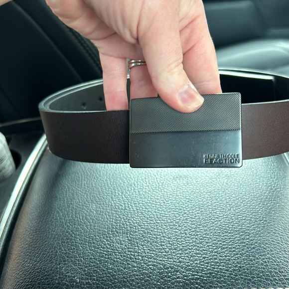 MEN'S Reversible Belt Black Brown Black Buckle Office Business Casual Dressy - Picture 2 of 2